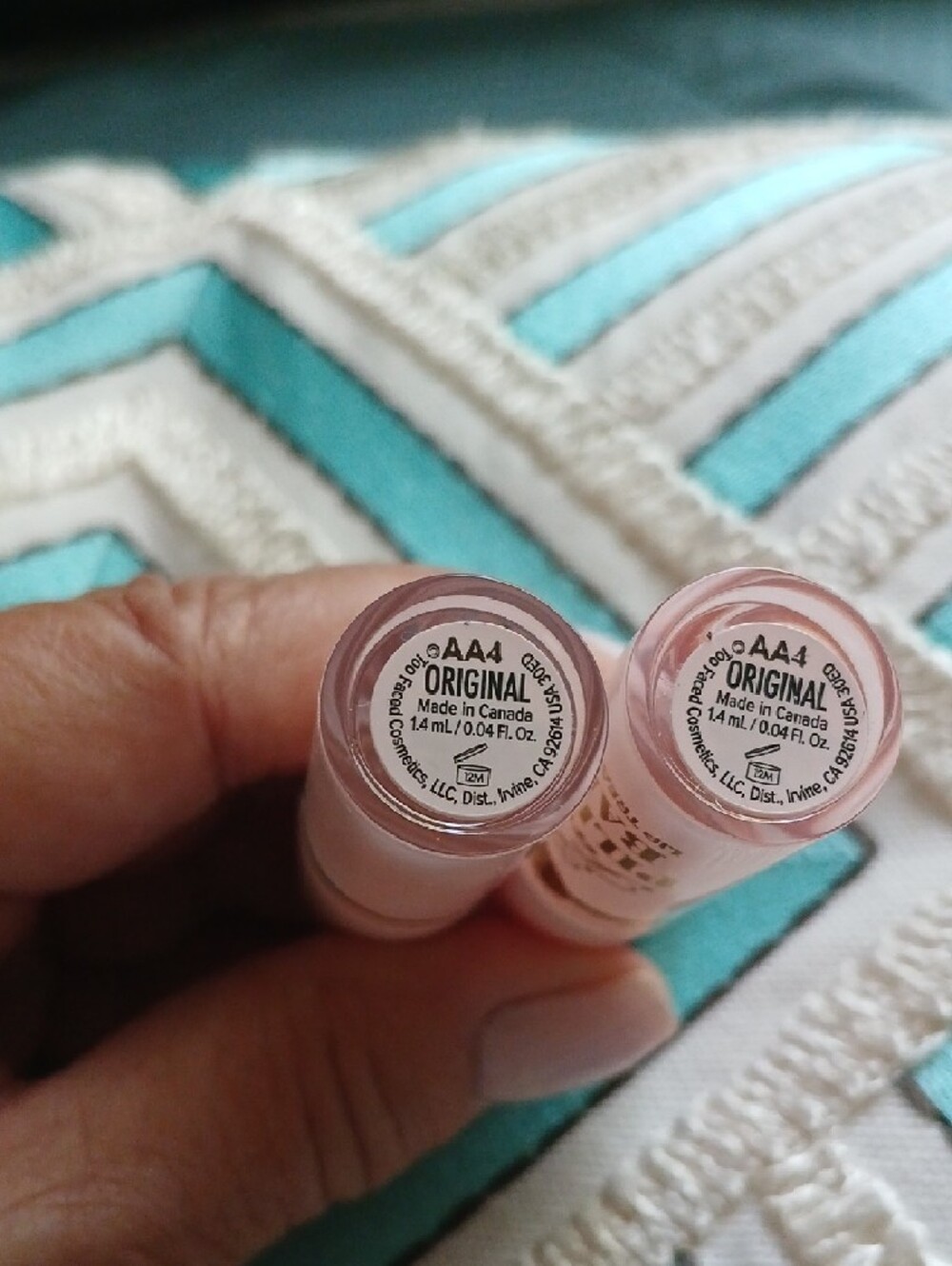 (2 For $14) Pillow Balm Lip Treatment - Picture 2 of 4